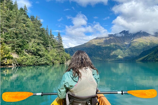 Multi Day Tour in Alaska Glamping and Kayaking - Day one: Trail Lake paddle and the walk to Grant Lake
