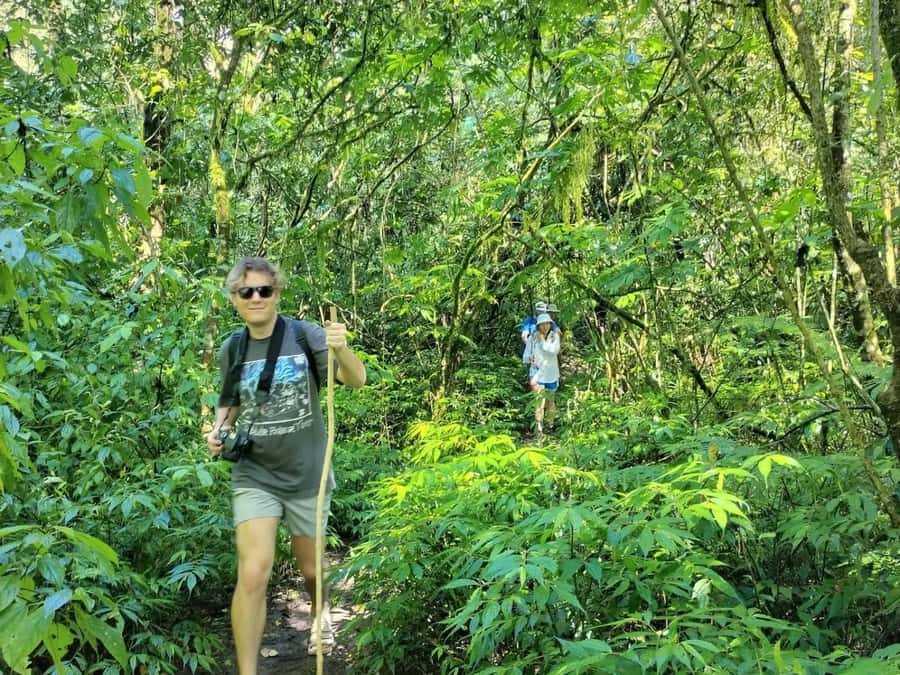 Munduk : Jungle Trekking,Canoeing,waterfall &authentic lunch - Lunch with a taste of local cooking