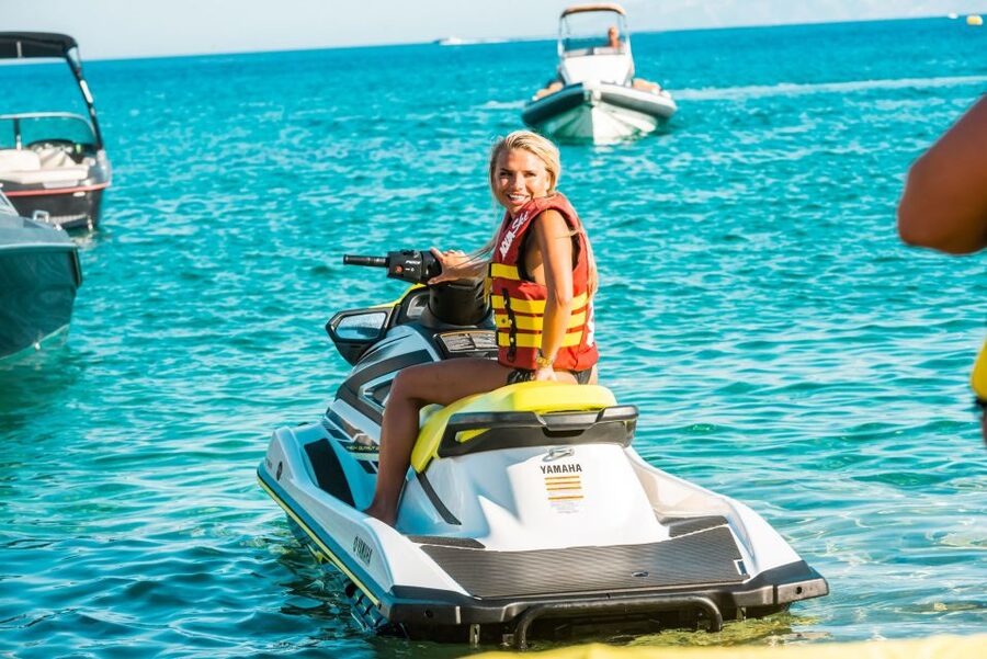 Mykonos: Super Paradise Beach Jet Ski, Canoe, & SUP Rental - Seeing Super Paradise Bay from the water