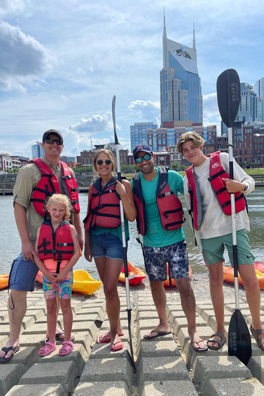 Nashville: Kayak Tour with Skyline Views - Key points to know before you book