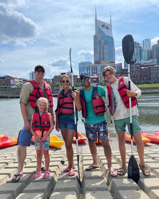 Nashville: Kayak Tour with Skyline Views - The orientation matters because you paddle alone