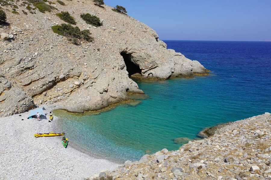 Naxos: Moutsouna Caves Sea Kayak Tour, Snorkeling & Picnic - The beach lunch is a major part of the value