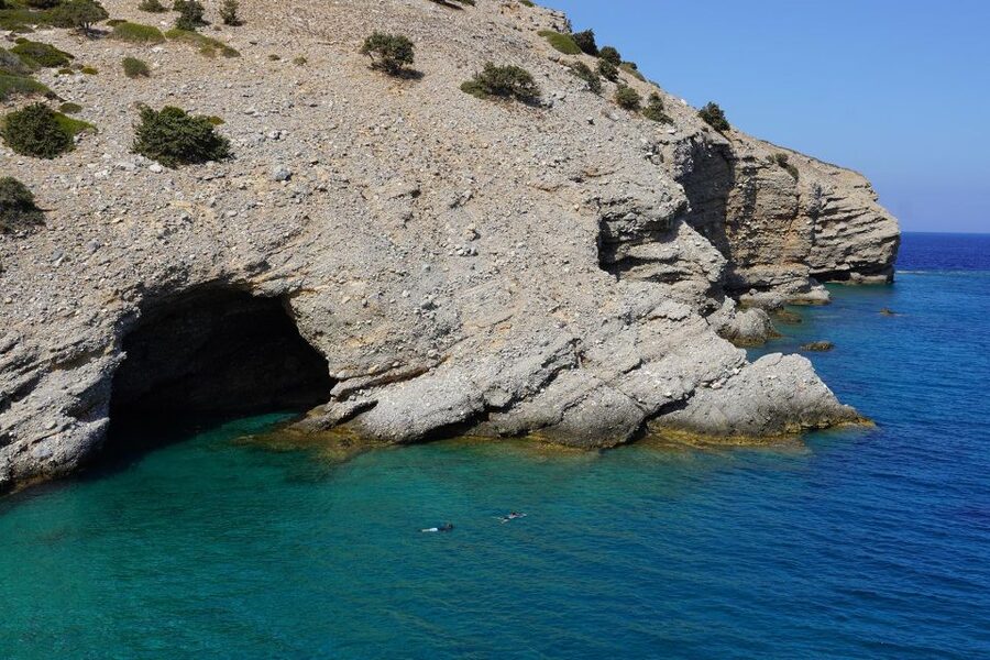 Naxos: Moutsouna Caves Sea Kayak Tour, Snorkeling & Picnic - How difficult is the seven-hour day?