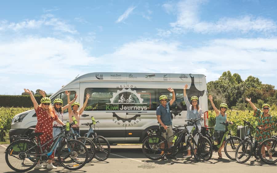 Nelson: Abel Tasman Kayaking & Great Taste Trail Bike Tour - Reaching Mapua Wharf
