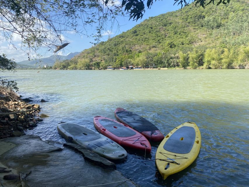 Nha Trang: Stand-up Paddleboard Sunset Tour - Learning to balance before sunset