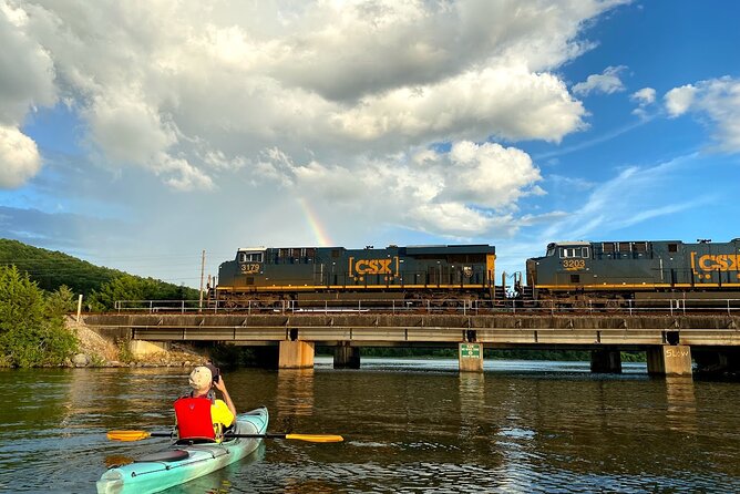 Nickajack Bat Cave Kayak Tour with Chattanooga Guided Adventures - Why Nickajack Cave is worth the evening