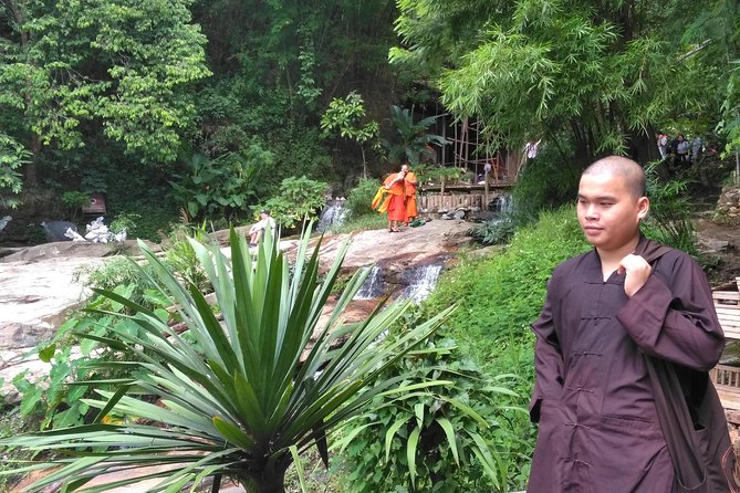 No1. Chiang Mai City Hiking, Biking & Kayaking Triathalon - Lunch and swimming at Huay Tueng Thao