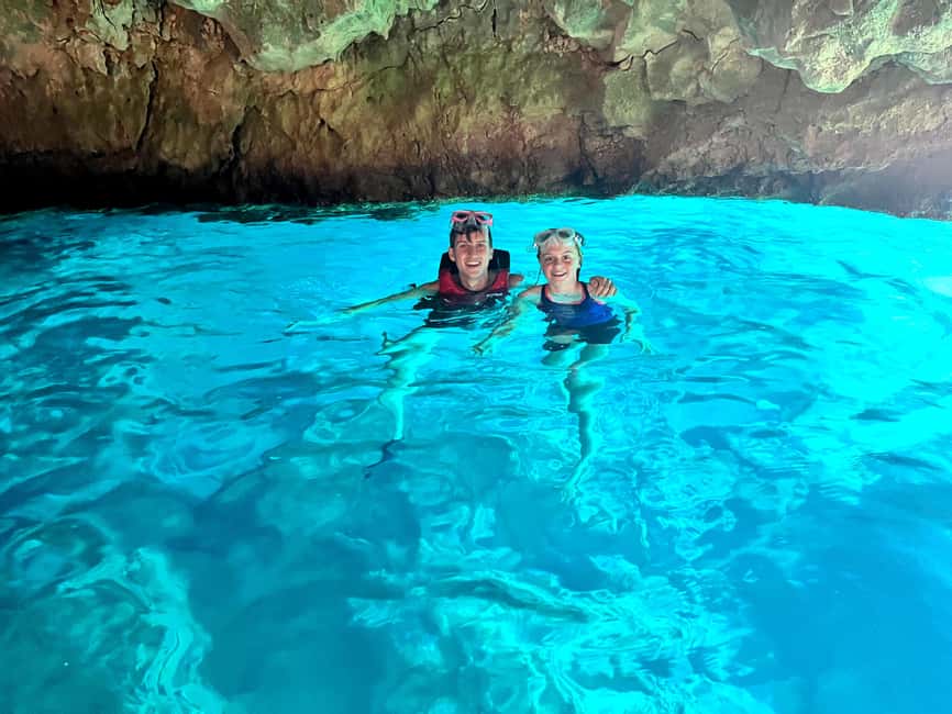 NON-GUIDED KAYAK RENTAL in Jávea/Xabia - Cala Tango: cliff jumps or a quieter swim
