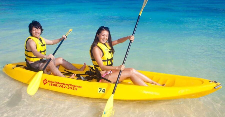 Oahu: Kailua Guided Kayak Excursion with Lunch - What the guides add to the experience