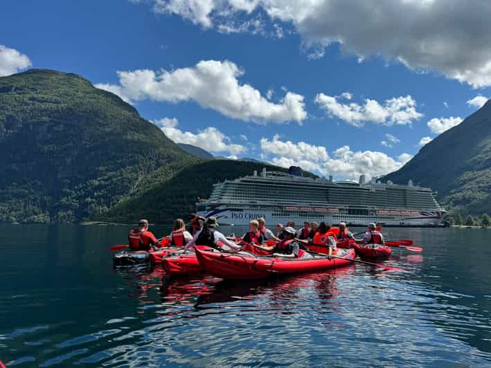 Olden: Experience Beginner-friendly Fjord Kayaking - Key points to know before you paddle