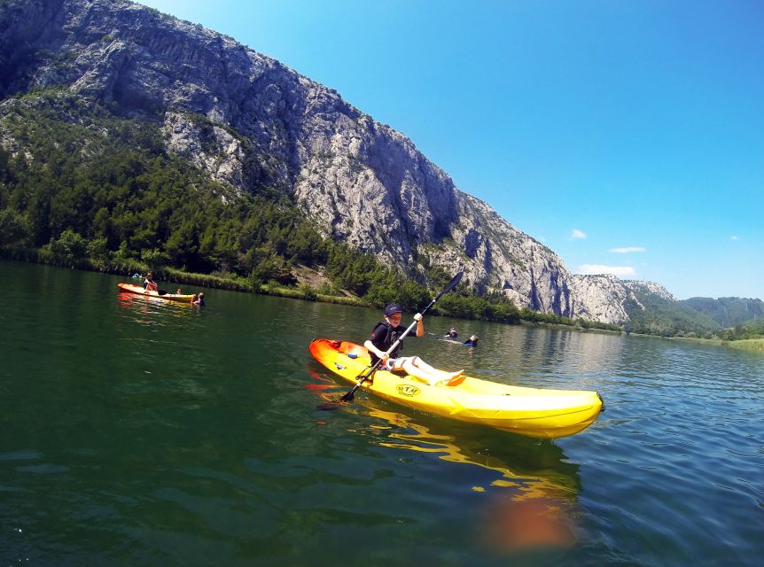 Omiš: Kayaking and Snorkeling Tour - Snorkeling around the abandoned shipwreck