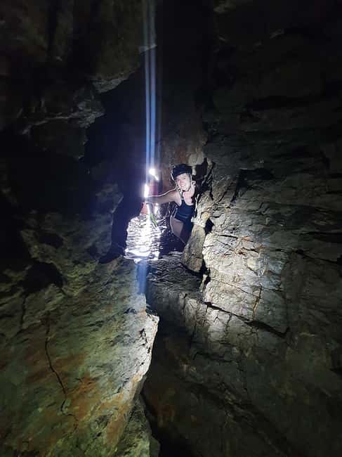 Opatija: Cliffs and caves kayak adventure - The paddle back to Opatija