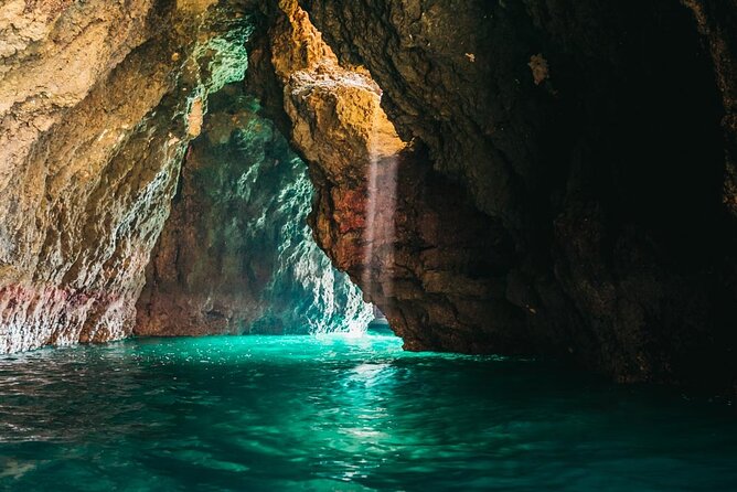 Paddle & Explore: Albufeira SUP Tour - São Rafael, Coelhinha, and the first stretch of coast