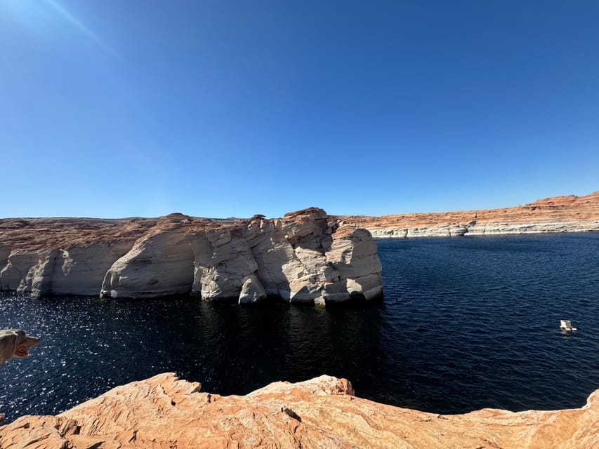 Page: Lake Powell Kayak & Water Antelope Canyon Hiking Tour - Key points to know before booking