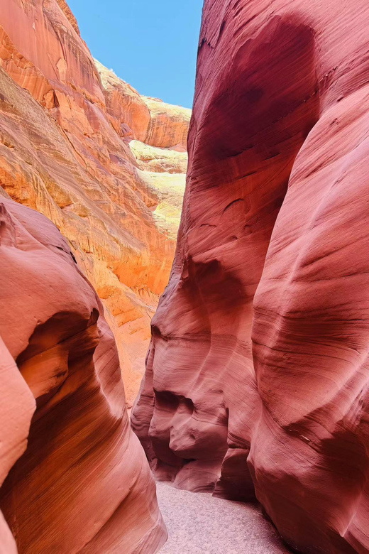 Page: Lake Powell Kayak & Water Antelope Canyon Hiking Tour - What the $129 price really covers