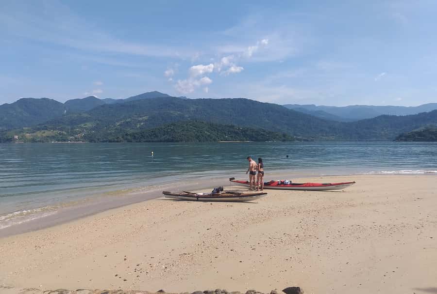 Paraty Bay: Half-Day Mangroves and Beaches Tour by Kayak - Guides, safety, and language