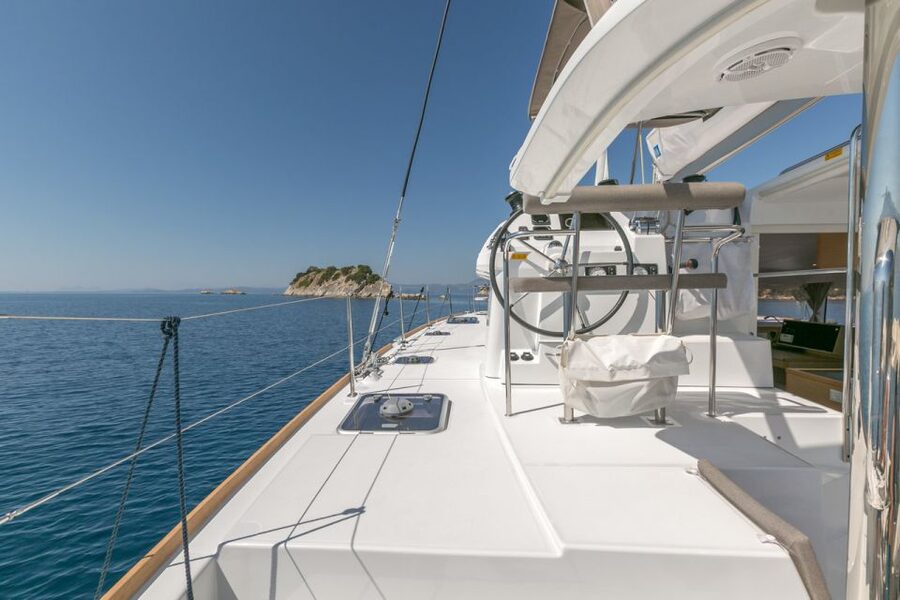 Paros: Private Catamaran Cruise with Lunch, Drinks & SUP - A Private Day on the Aegean, Starting in Piso Livadi