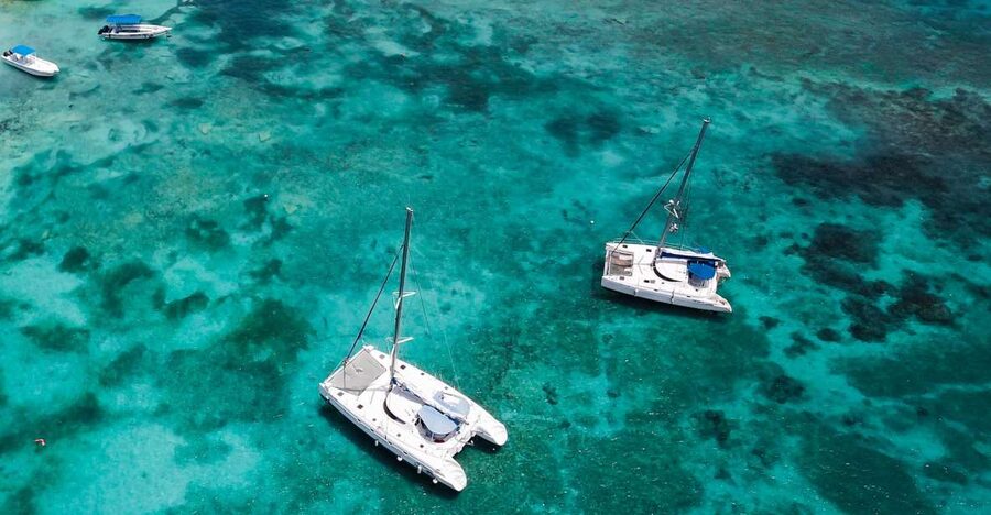 Paros: Private Catamaran Cruise with Lunch, Drinks & SUP - Sailing by Wind When Conditions Cooperate