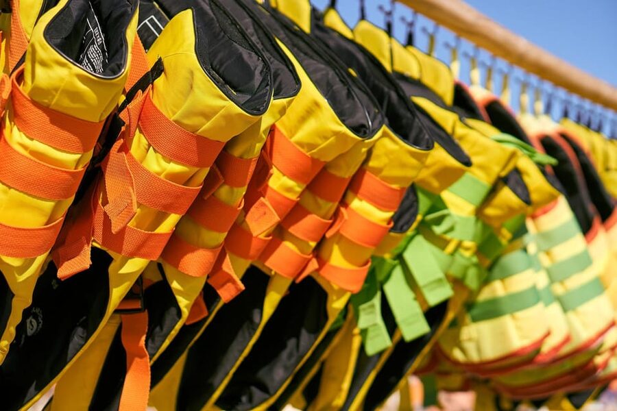 Perissa: Santorini Jet Skiing, Tubing, and Kayaking Package - The 20-minute jet ski ride