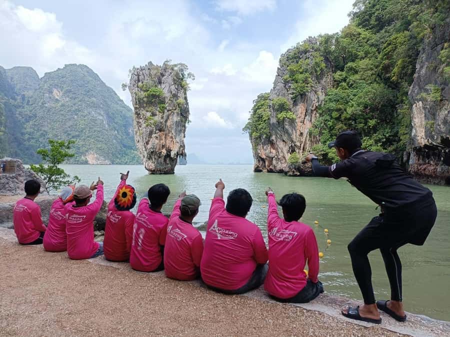 Phuket: James Bond Island by Big Boat with Sea Cave Canoeing - The guides and crew make the large group work