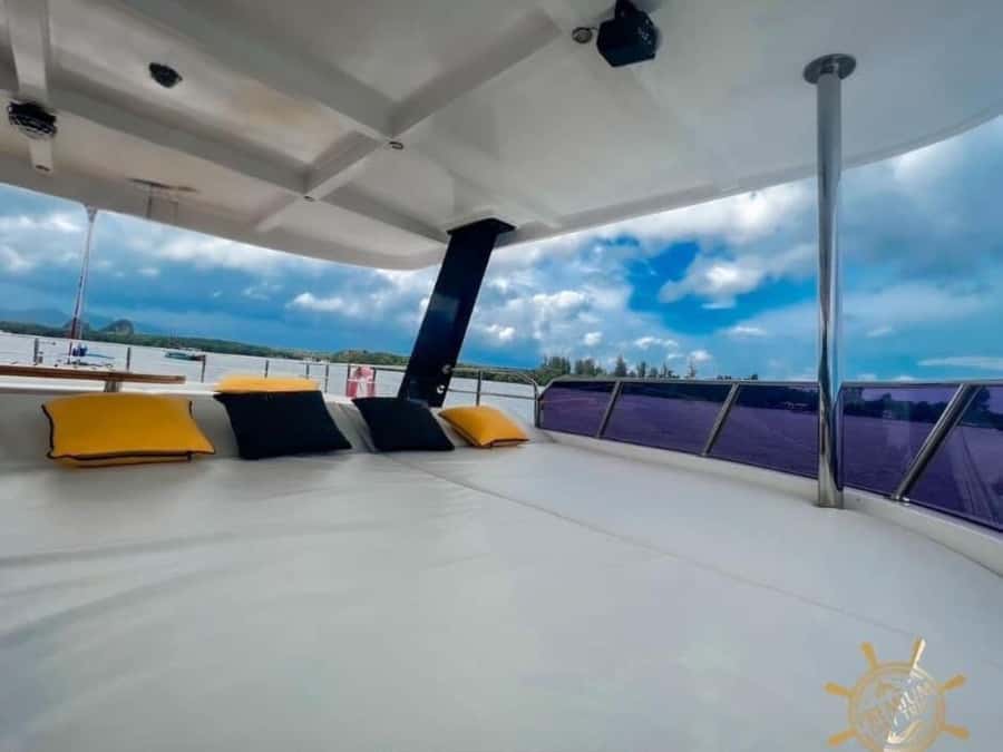 Phuket: James Bond Island Canoeing & Sunset Yacht Dinner - A comfortable way to see Phang Nga Bay