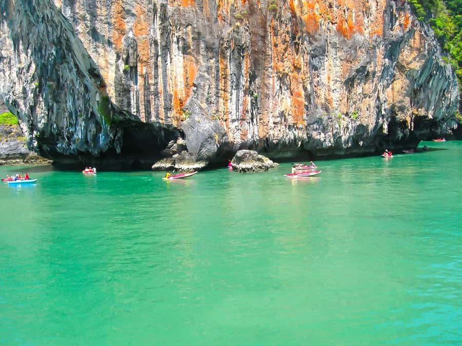 Phuket: James Bond Island Sea Canoe by Speedboat - Lunch and village life at Koh Panyee