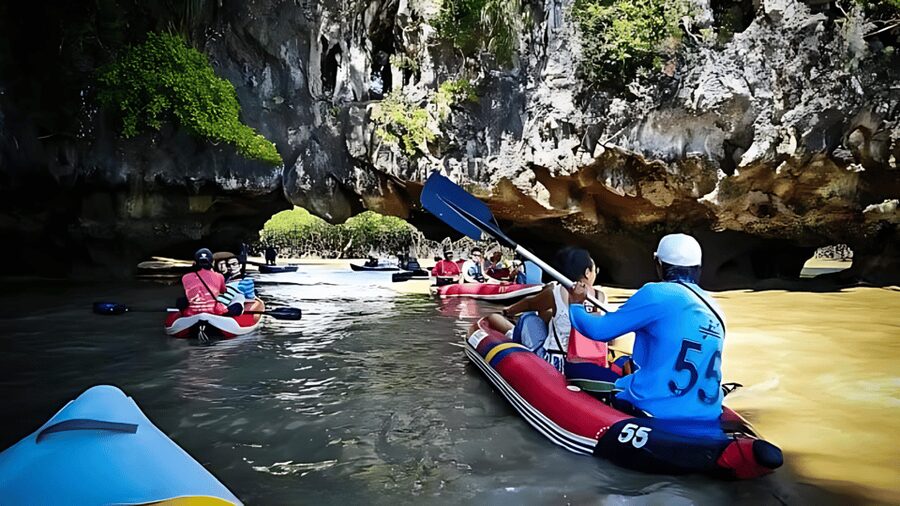 Phuket: James Bond Island Sea Canoe with lunch by Big Boat - Hong Island and the first canoe route