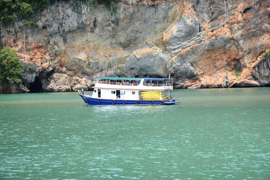 Phuket: James Bond Island Tour with Sea Cave Kayaking - Making a Krathong before sunset