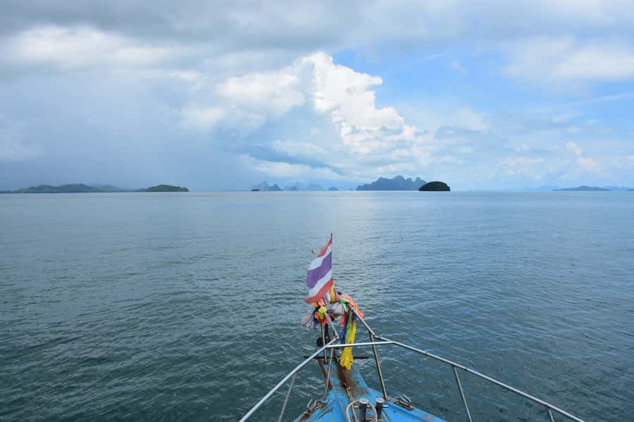 Phuket: Starlight Hong Sea Cave & Glowing Plankton by Kayak - Dinner and the return to Phuket