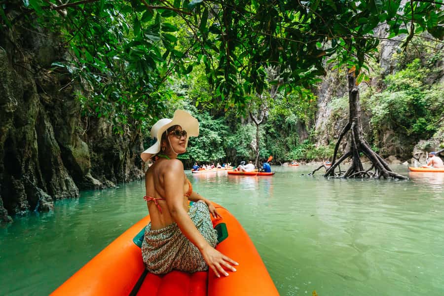 Phuket: Twilight Sea Canoe & Highlight Glowing Plankton - Why the glowing plankton is worth the late finish