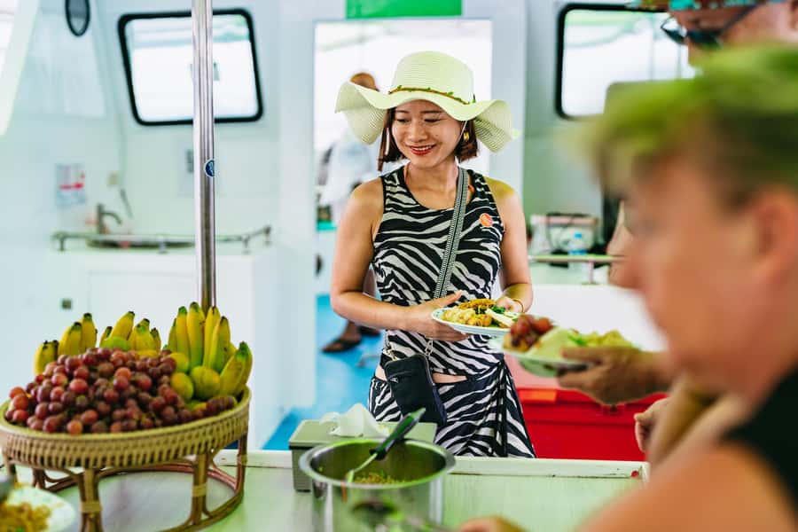 Phuket: Twilight Sea Canoe & Highlight Glowing Plankton - Wildlife, mangroves, and small details
