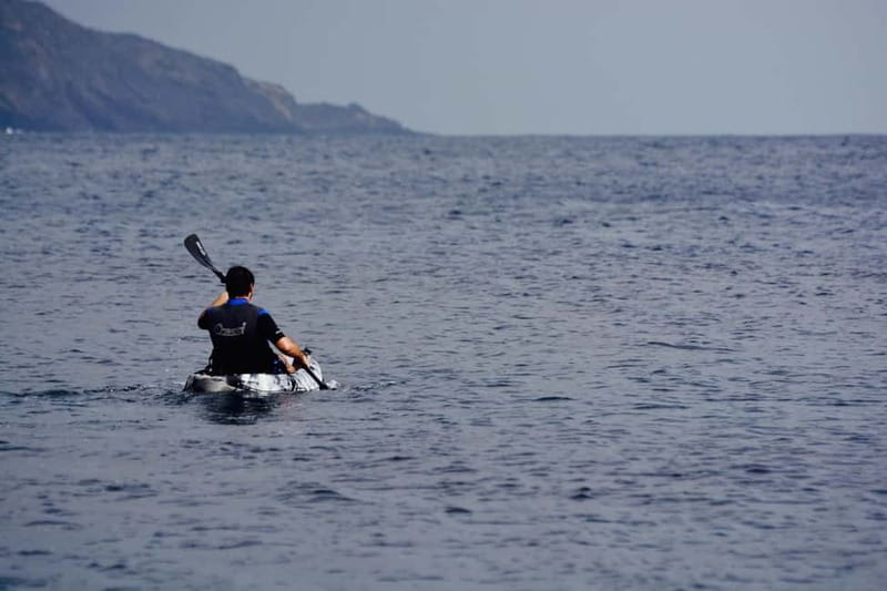 Pico island: guided kayak and snorkel tour - Paddling past the old whaling factory