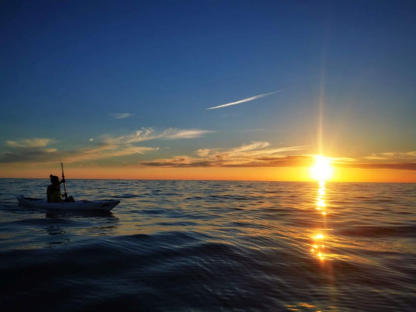 Poreč: Sea Kayaking Sunset Tour - Who will enjoy this Poreč experience