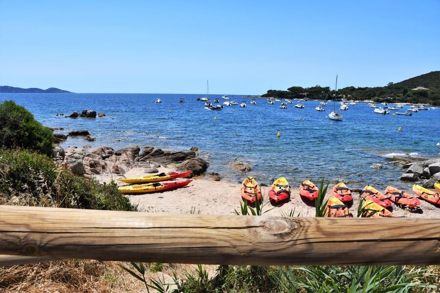 Porticcio: Guiding Kayaking Tour - Learning to Handle a Two-Seater Kayak