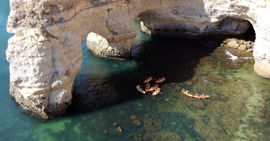 Portimão: Benagil Caves Speedboat and Kayak Guided Tour - Meeting at Portimão Marina