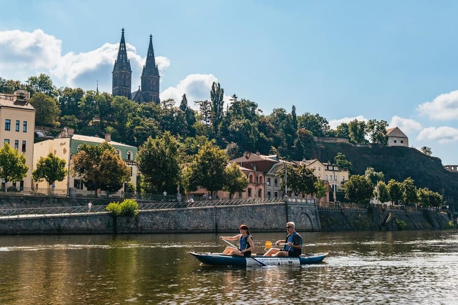Prague: Vltava River Guided Canoeing Tour - Getting comfortable in the canoe