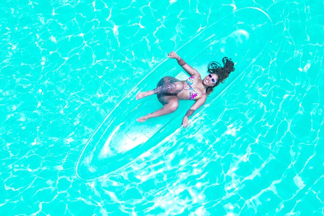 Premium Clear Kayak Shoot Grand Turk Island - What the 20-minute session actually includes