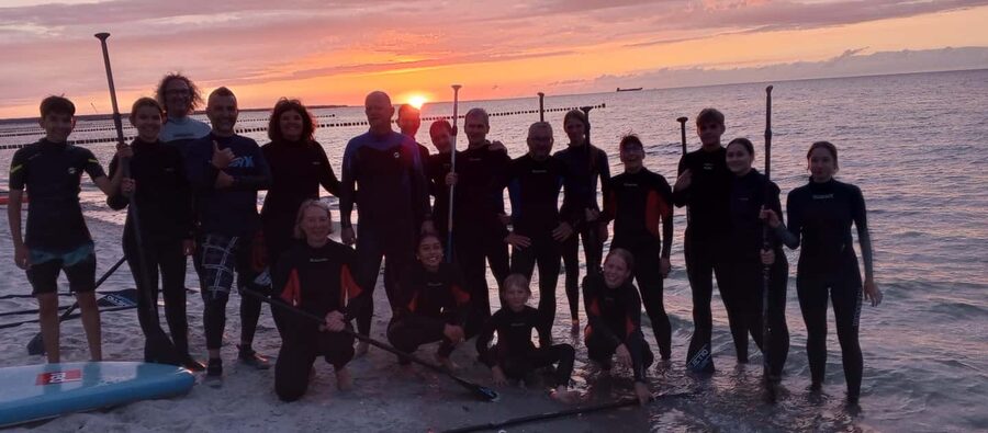 Prerow: Standup paddle sunset tour with picnic - The First Minutes: Learning to Stay Upright
