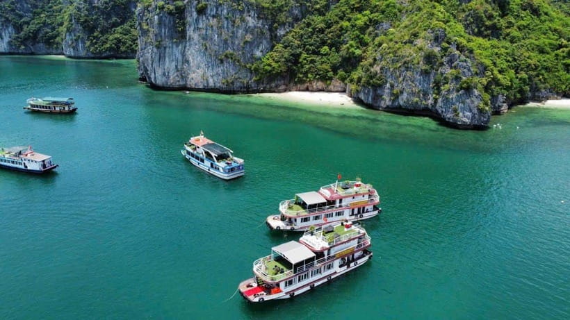 Private boat- Lan Ha Bay Half Day Tour with kayaking - Floating villages and fish farms