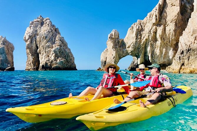 Private Los Cabos Arch & Playa del Amor tour by Glass bottom kayak - Starting early from Cabo San Lucas