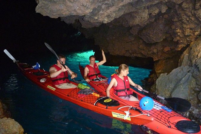 Private Tour explore Vulcano Island by Kayak & Coasteering - Caves, arches, and a thermal grotto
