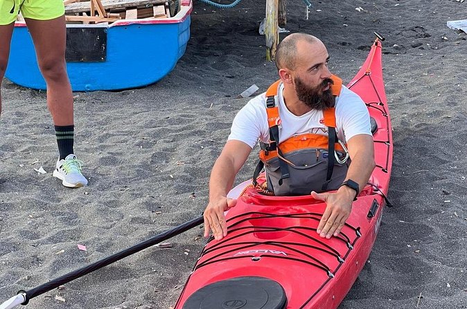 Private Tour Kayaking along Amalfi Coast Half day - Peppe’s guiding style and safety focus