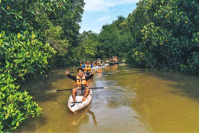 Puerto Escondido: Kayak Adventure On Manialtepec Lagoon - Crossing the Manialtepec River