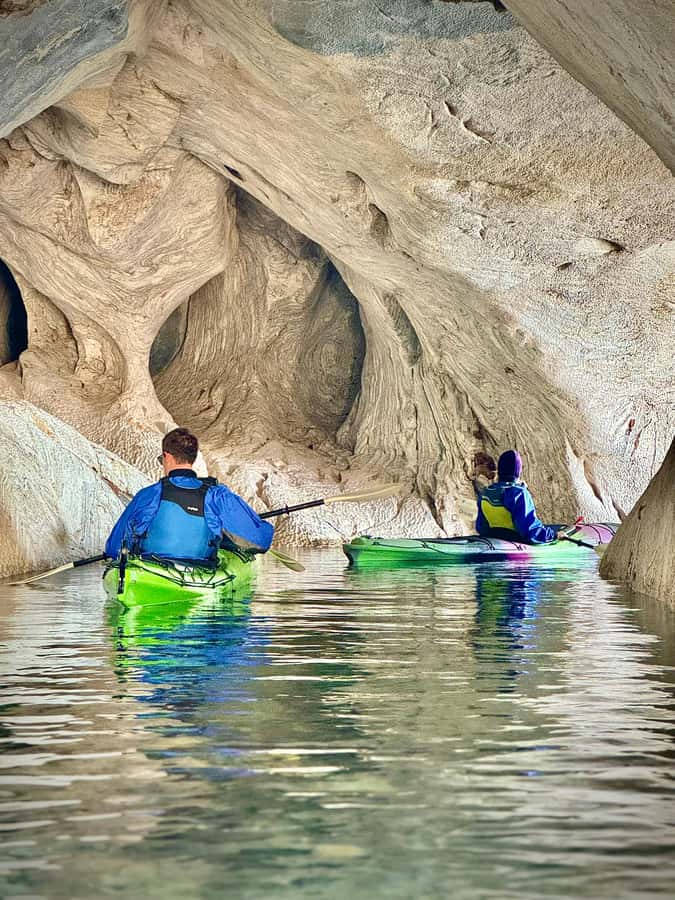Puerto Rio Tranquilo: Kayak Tour to the Marmol Chapels - How the weather affects the experience