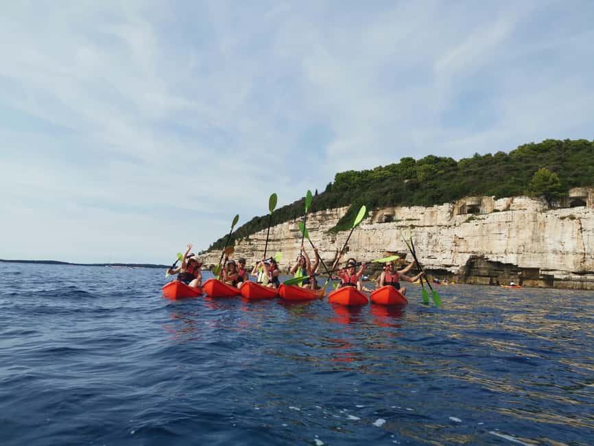 Pula: Sea Adventure – Boat, Kayak, Snorkeling & Cliff Jumps - Snorkeling over the rocky seabed