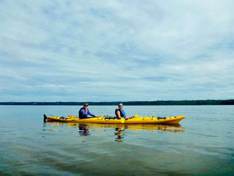 Quebec City: Sea-Kayaking Tour in Orleans Island - Meeting the guide at Chemin de la Chalouperie