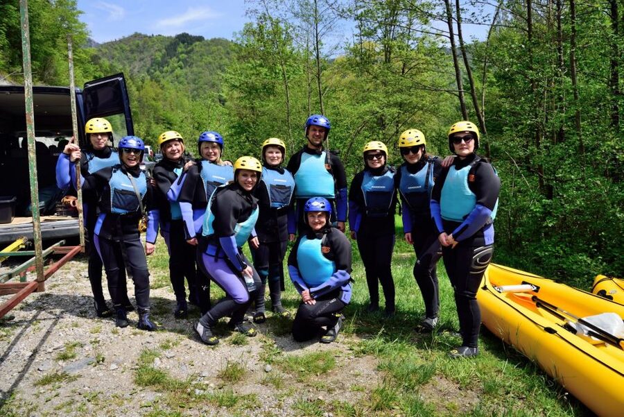 Rafting/Kayaking adventure river Kupa - A short trip with a genuine white-water feel