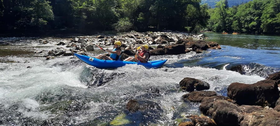 Rafting/Kayaking adventure river Kupa - Seven to ten kilometers of paddling