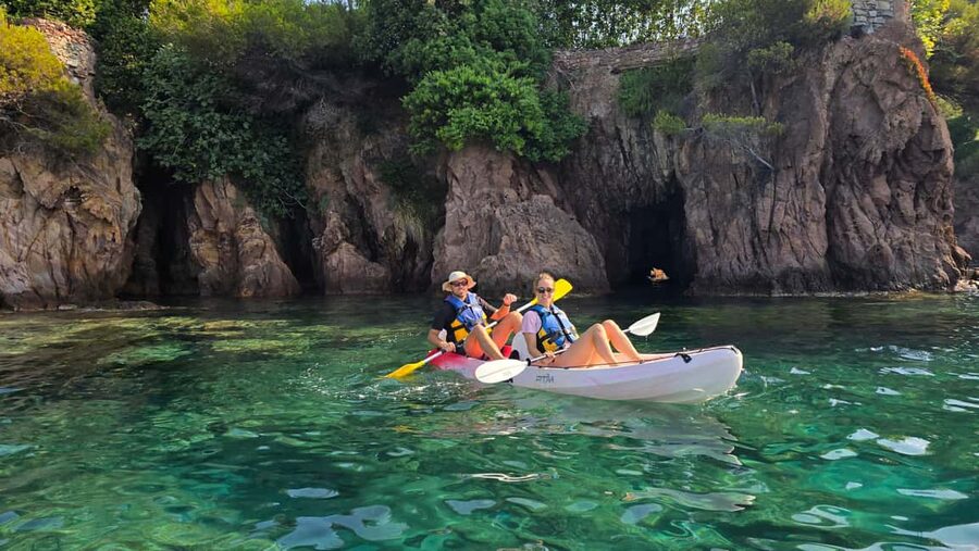 Rando Kayak Agay Guided Visit - The first 30 minutes: briefing, equipment, and getting settled