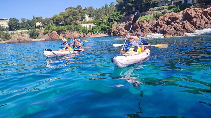 Rando Kayak Agay Guided Visit - How much value do you get for $57?